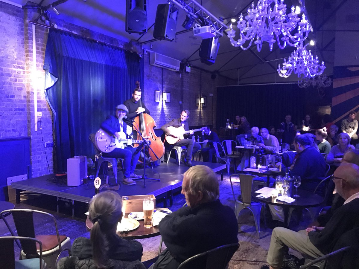 TheChiswickCal's tweet photo. Unusually for us it’s Jazz @GeorgeIVW4 on a Wednesday. The excellent @TrioManouche are playing up a storm as usual. https://t.co/pwXWl5j1Z2