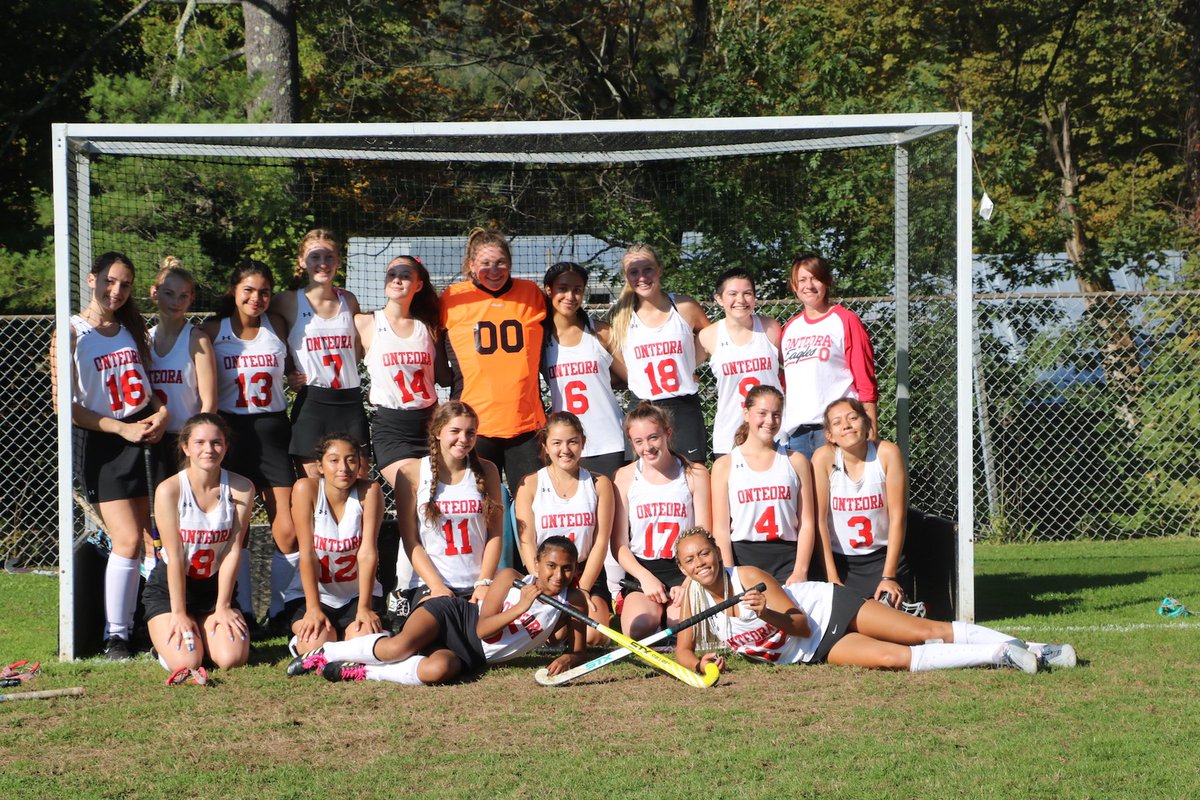 OnteoraCSD's tweet photo. Congrats to the OHS Field Hockey team, which upset previously undefeated Rondout Valley by a score of 1-0. Go Eagles! #OnteoraStrong #OnteoraEagles #SectionIXAthletics #SectionIXSports https://t.co/rrYyTCPzKd