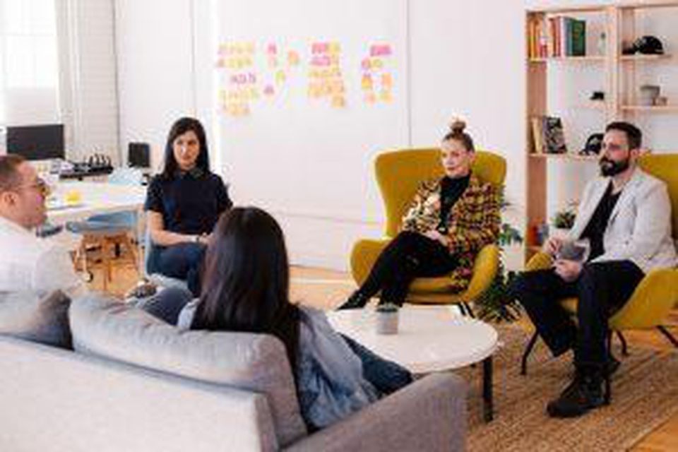 CSweetExecs's tweet photo. Poorly run meetings are a time suck and a money waster. But they don't have to be!
Here are the pros' top 5 tips on meetings that are not just productive, but also enjoyable. #yesitispossible #businesstips #businessowner
https://t.co/58OZjrBTYr https://t.co/wJtNaMAccm