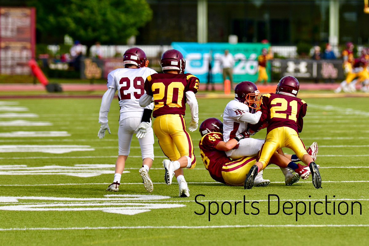 SDepiction's tweet photo. .@LAFootballAC Freshman πβ23 had a W over Brother Rice 23-7 and held off The Crusaders till the 4th Q! πβ23 set The Tone for The Ramblerβs Sweep! Next up Benet Academy, kickoff 9:00 @ Home. #FutureLAVarsity #RamblerProud #FreshmanFootball @coachbamoore @LoyolaAcademy https://t.co/Ze9fqWLgsE