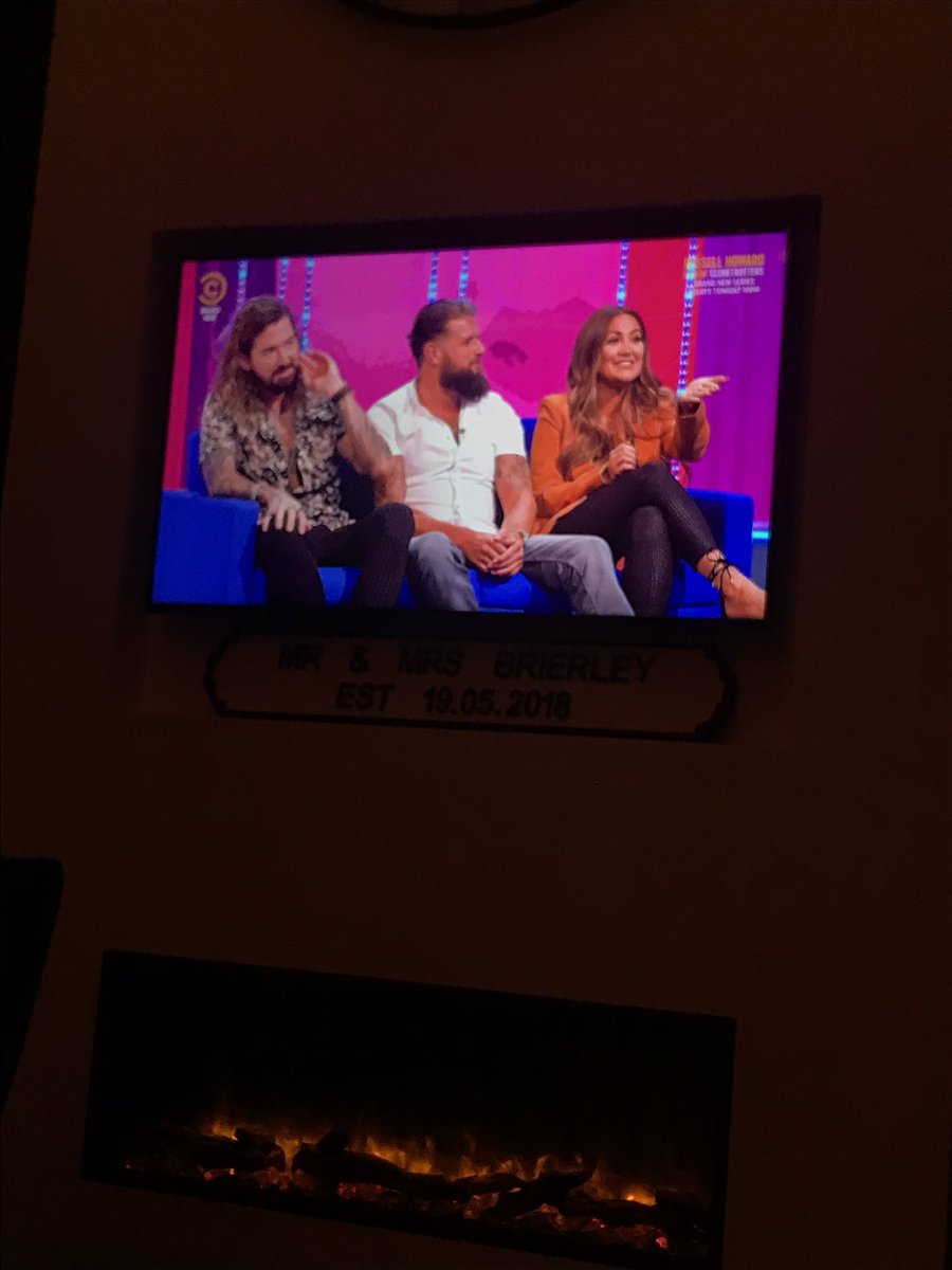 So awkward it hurts #yourfaceormine