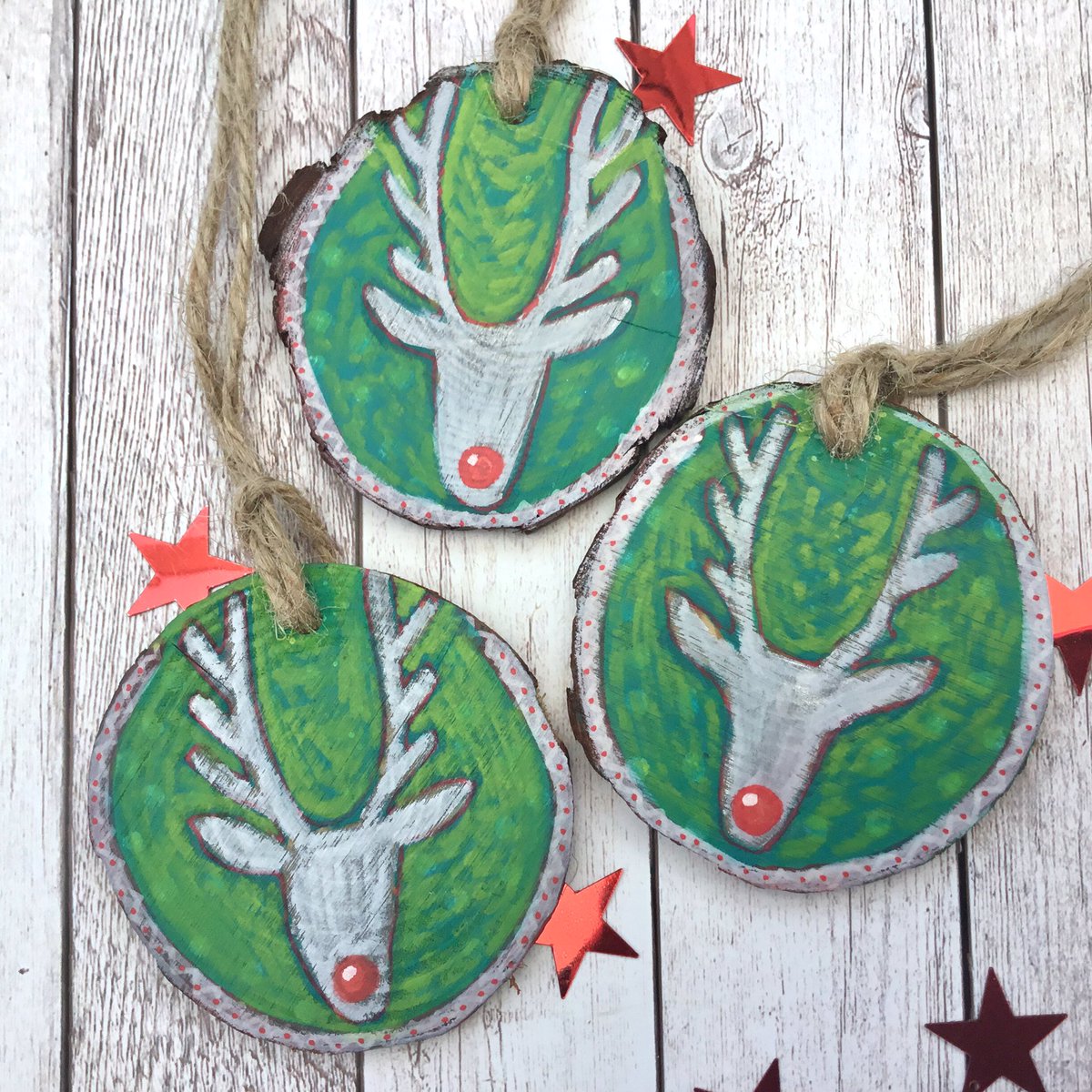 I now have some cute decorations in store, dare I mention the”C” word  etsy.com/uk/listing/658… #handmadehour #reindeer #handmadedecorations #etsyhandmade