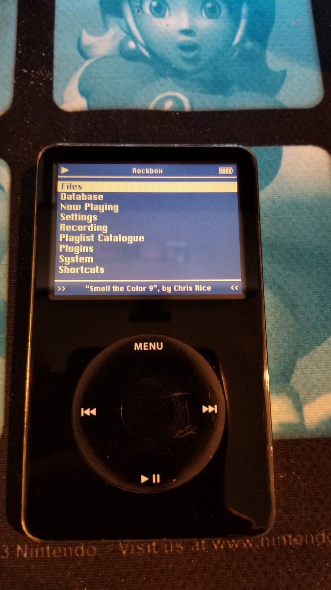PixelMaker04's tweet photo. Anyone else also use #rockbox on their #iPod? This is my originally purchased #iPodVideo 30GB with a CF adapter now with 128GB of storage via SDtoCF. #classicmp3 #mp3player #mp4player #iPodMod https://t.co/Sqkn2ZYA74