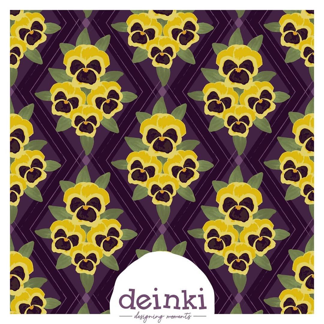 PatternsSurface's tweet image. So beautiful
Pattern by: deinki_com 👉 buff.ly/2XAagoA
PM or Tag us for a feature!⠀⠀
-⠀⠀⠀⠀
#surfacepatterns #surfacepatterndesign #patterndesign #patterndesigner #textiledesign #textilesdesigners #pattern #print #design #hydrangea #floral