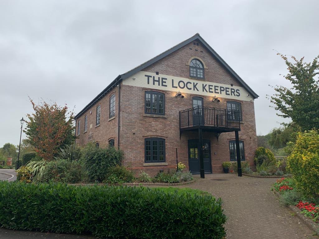 ⁦@Lock_Keepers⁩ opening very soon
Keep an eye on our social media for updates
Now occupying the old wharfhouse #gloshour #newowners #localproducers
⁦@glhour⁩