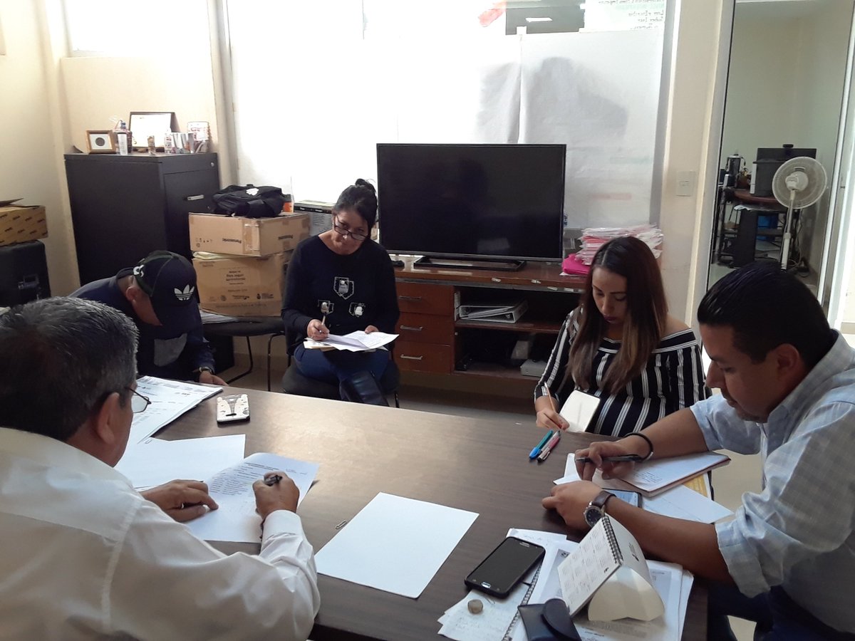IEEASLP_cerrito's tweet photo. Se llevó acabo la Reunion de Balance Operativa de Técnicos Docentes, al igual que la Reunión de Enlaces del Programa Emergente del Alfabetización  (PEA) 
Coordinacion de Zona 2404
Septiembre 2019 https://t.co/fjyz5ie4d3