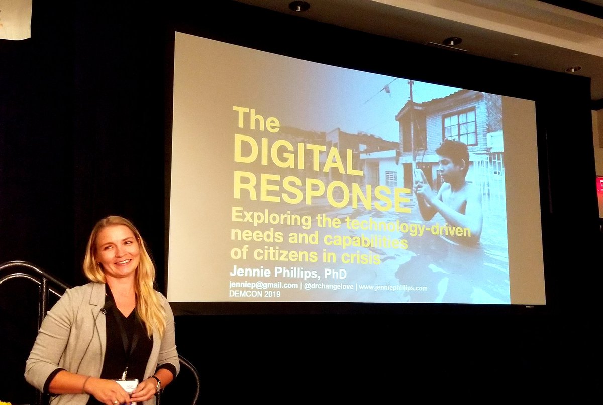 DaveColvinCEM's tweet photo. The Digital Response: needs and capabilities of citizens in crisis from Dr. Jennie Phillips @drchangelove #smem #DEMCON2019 https://t.co/ZRqxNuDSwd