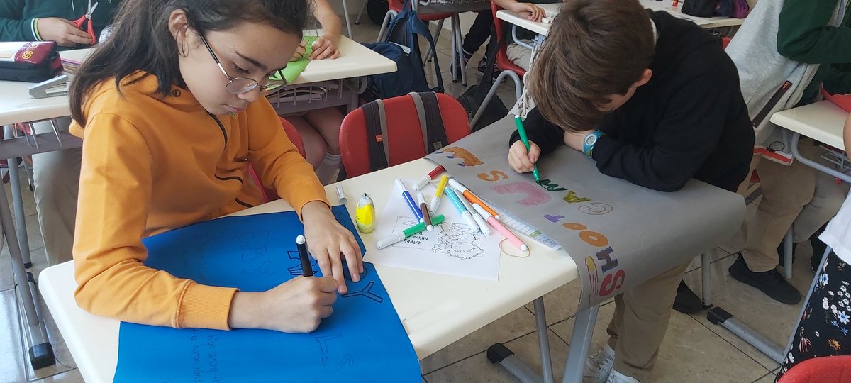 To pay attention to the rights of the animals in the world in which we share and breathe together, we celebrate The world Animals Day with a great slogan posters. #learnenglishwithdogaschools <a href="/AliRizaLule/">Ali Rıza Lüle</a> <a href="/hulyacatakli1/">hulyacatakli</a> <a href="/CANERZEP/">CANER ÖZÇEP</a> <a href="/tbmumcu/">TM</a> <a href="/DAcmali/">demet acmali</a> <a href="/zcanAkcakaya1/">Özcan Akcakaya</a> <a href="/zlemekim1/">özlem ekim</a>