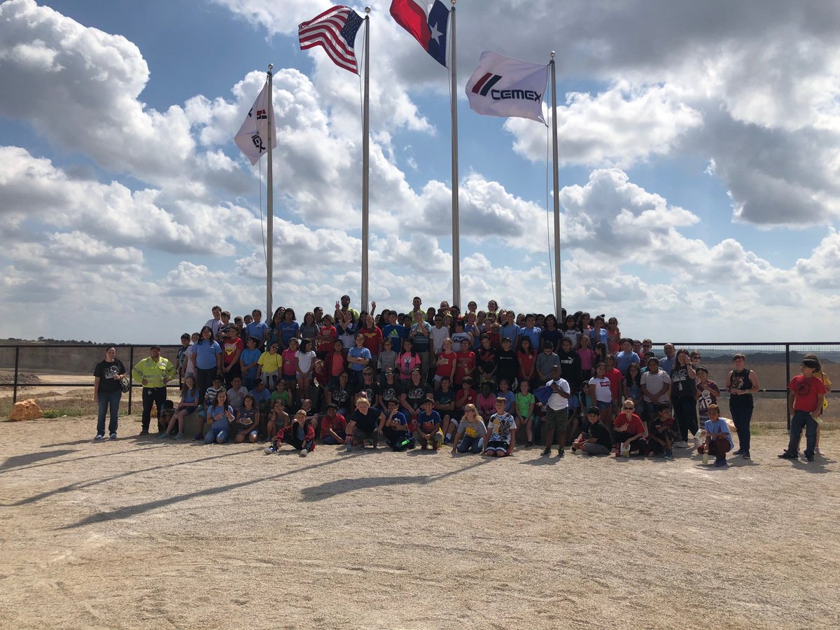 5th grade “building a foundation of excellence tour” <a href="/Balcones4818/">Cemex Balcones Plant</a> 
#130-5thgraders #futurecemex
<a href="/agdelucad/">Antonio G. De Luca</a> <a href="/EdgarCAngeles/">Edgar Angeles</a> @CEMEX_USA