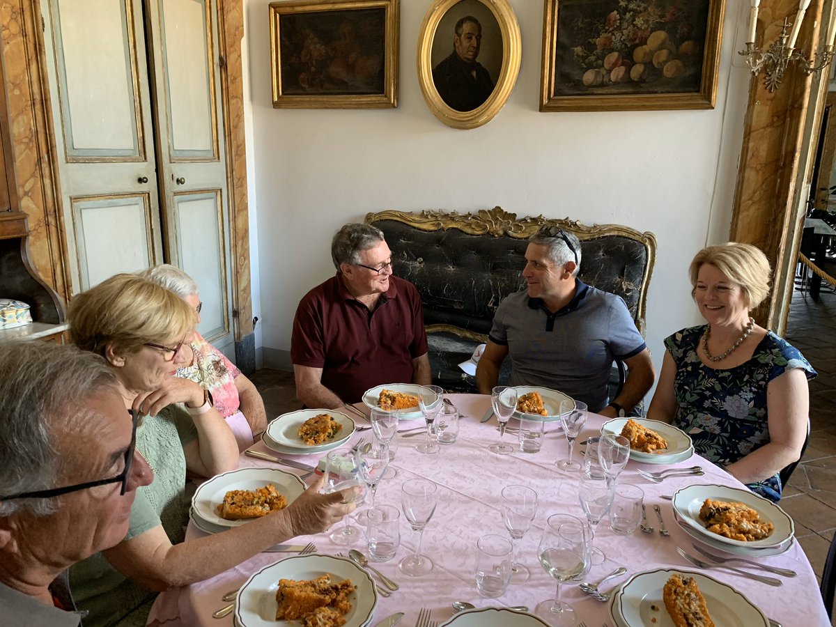 WildHeartItaly's tweet photo. Private dining experience in a palace, aristocratic recipes cooked from a 1700s noble family’s cookbook ⭐️🍽❤️ #Ciociaria #WildHeartOfItaly #SilverCompassTours | @SilverCTours https://t.co/UMHvxMmGp9