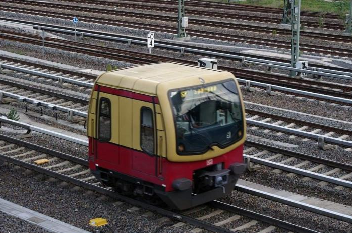 MikayKpk's tweet photo. Hab noch was für @Cmbln wenn die Fahrgäste mal wieder zu sehr nerven: https://t.co/9sOl9DwDEK