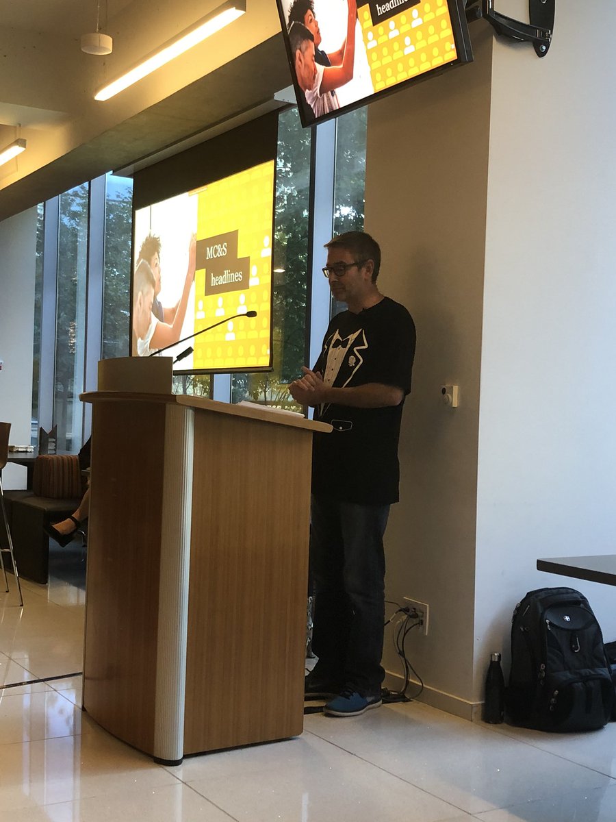 CandaceC_2015's tweet photo. @DirkSoeterik #NailedIt as our GTA townhall moderator this aft 👊🏻 https://t.co/xJnDV1WuHw