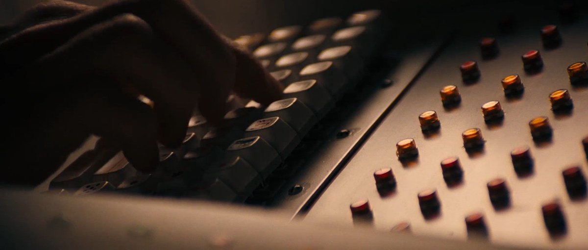 AnIconicShot's tweet photo. 🎬 Name That Shot! 

Which film is this shot from?🤔

#Film #Movies #AnIconicShot https://t.co/v3b42WEVaT