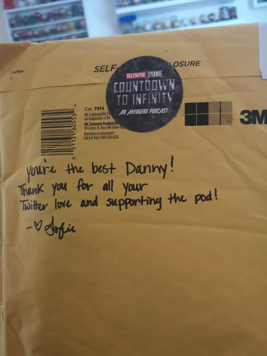 dannymeijer's tweet photo. This is truly awesome, tho. This pod has been entertaining me for many hours and now the love continues at home. Great chem, well prepared, great editing and every pod is so much fun. You feel like family! @DelfinPod #countdowntoinfinity #toinfinityandbeyond https://t.co/BY5HBX7DJF