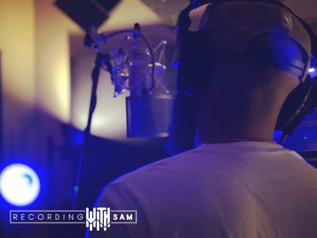recordwithsam's tweet photo. Feels great to be finally getting back to work in the studio! Had an awesome and productive session with my man @caredszn who always comes in prepped and ready to go. Here’s a few snaps from our sesh! https://t.co/Ih6FCXDXsx