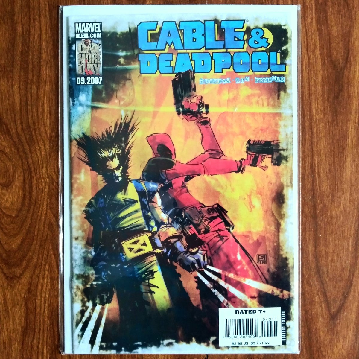 nexrecro's tweet photo. No cash for #NCBD today so I'm doing #OCBD or old comic book day. Granted it's only a throwback to 2007 but here's #Cable &amp; #Deadpool #43 with a wicked #SkottieYoung cover. #Marvel #Comic #Comicbooks https://t.co/B9wswoRPzx