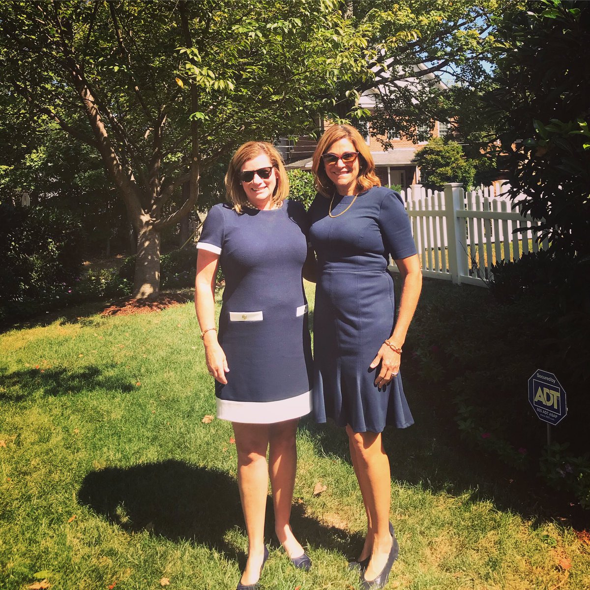 MegandAlison's tweet photo. It was navy blue day in DC for a WFP agent pricing tour! Great minds think alike 🙂
#dreamteam #navyblue #wfpagents #matchingpartners #washingtonfineproperties #dcrealestate #mdrealestate #itsyourmove https://t.co/33Pjyzhpjq