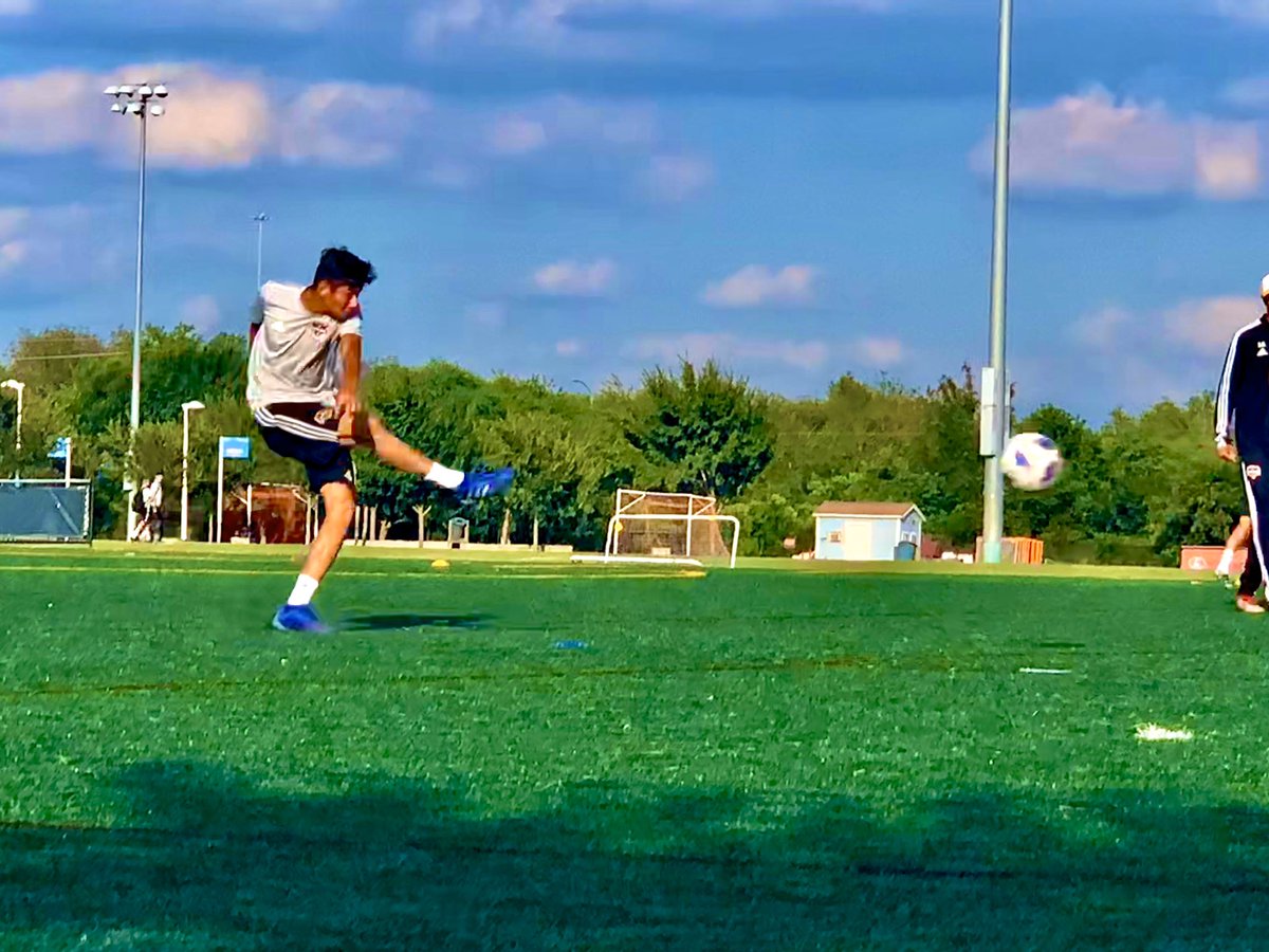 Hans Alessandro Leza tweet media