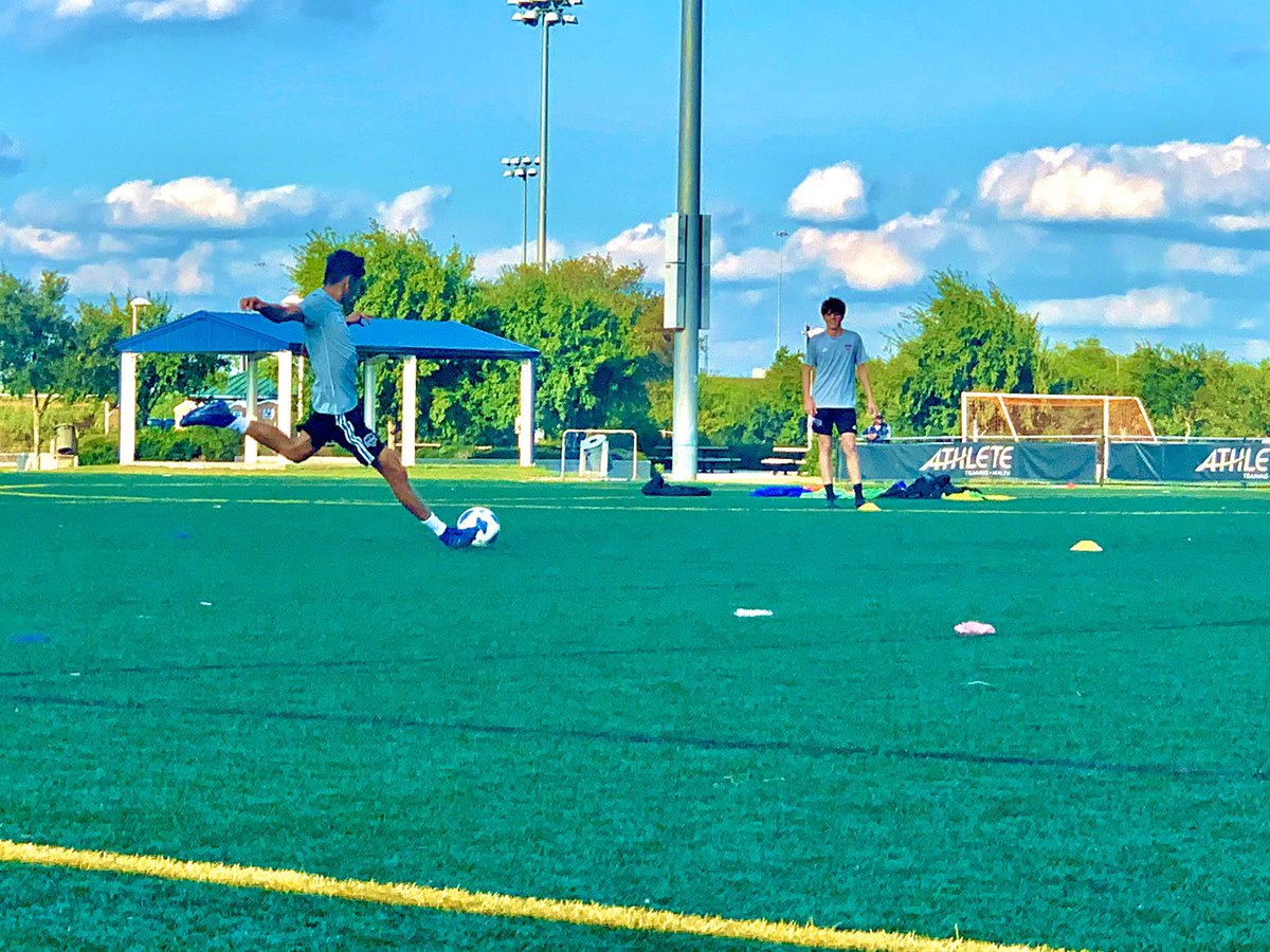 Hans Alessandro Leza tweet media