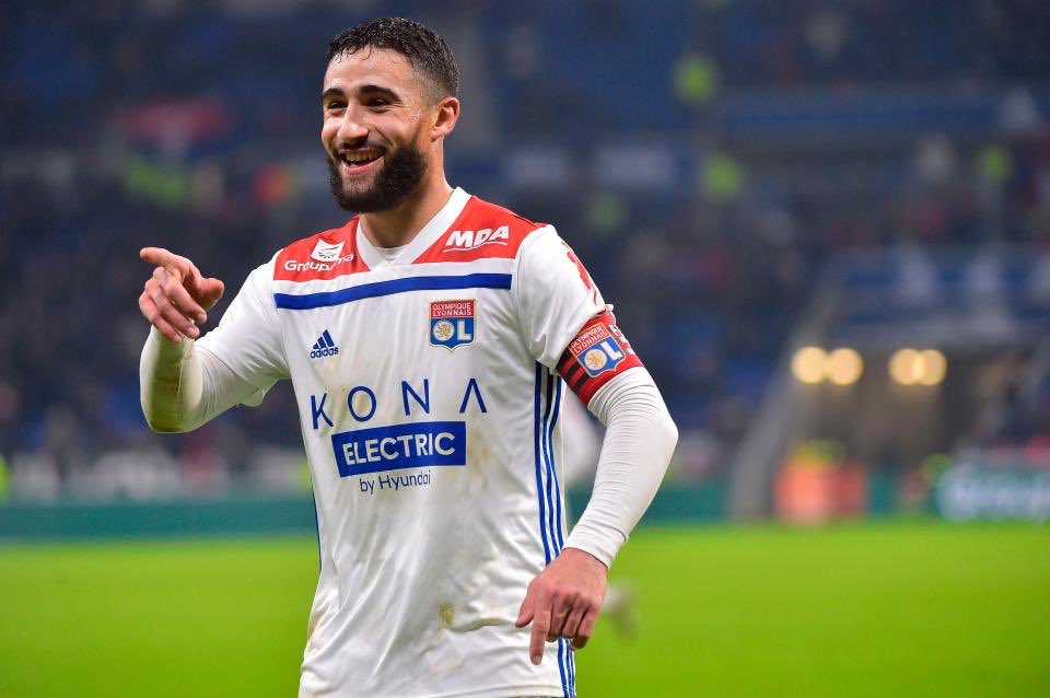 Sim2Utd's tweet image. 🔥HUGE SIGNING🔥 Our last of the day and saving the best till last, We are absolutely overjoyed to announce the signing of Nabil Fekir from Real Betis for £54,000,000 😱