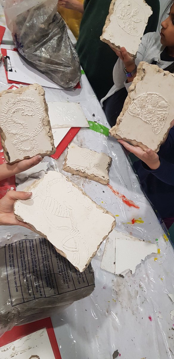 sac32uk's tweet photo. In less than two hours our kids club designed and created their very own fossil sculpture!

Celebrate their achievement along side 60 other incredible artists at our exhibition! Open night 6.30-10pm 8th Nov @StretfordPHall
#kidsclub
#SAC32 #stretfordpublichall #exhibition https://t.co/O7WHbPETXy