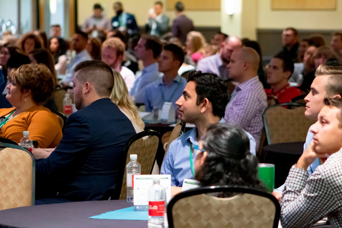 SouthBendChmbr's tweet photo. Oct. 3, our program YPN South Bend hosted almost 300 young professionals from the region for a full-day of learning & connecting. Thanks to the University of Notre Dame and many other businesses and regional partners/chambers for investing in our YPs. #developconnectempower https://t.co/FfLfgrUy2b