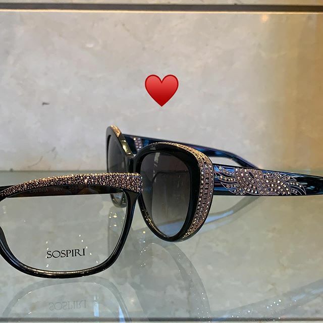 ModaOptic's tweet image. meet Lavinia 🎵🎶 and Roma @sospirieyewear #moda #modaoptic #luxury #eyewear #optician #rockvillemd #bethesdamd #washingtondc #oneofakind #independent #smallbusiness #shoplocal #getframedbymoda ift.tt/2AVUW8C