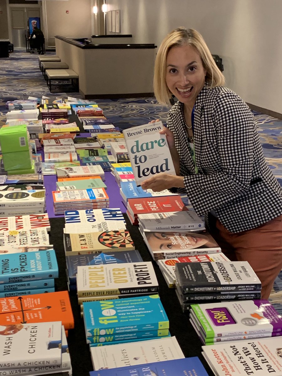 erikaflora's tweet image. Best speaker gift evar! #smfusion ⁦@itsmf_usa⁩ @beyond20