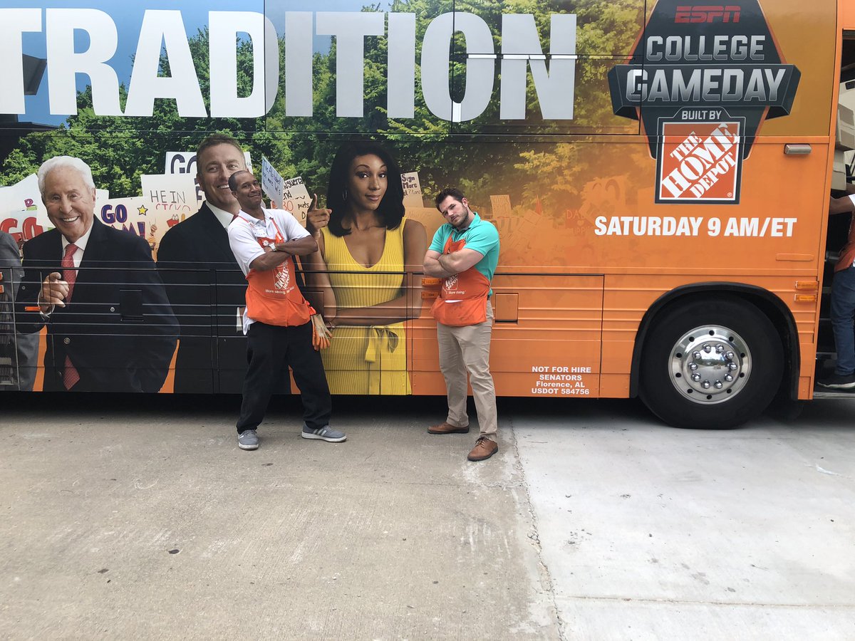 When <a href="/CollegeGameDay/">College GameDay</a> comes to your store for the #lsuvsuf game, you gotta pose and look tough in front the bus #HomeDepot #lsu #Uf #collegegameday