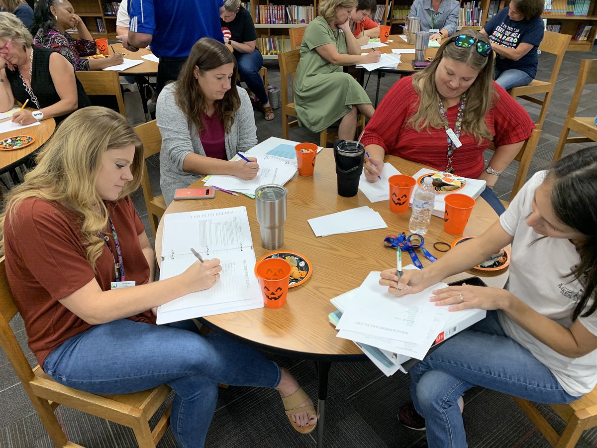 ClearwaterCubs's tweet image. Dr. Foster joined our faculty meeting today. #unconditionalpositiveregard #oneteammagic