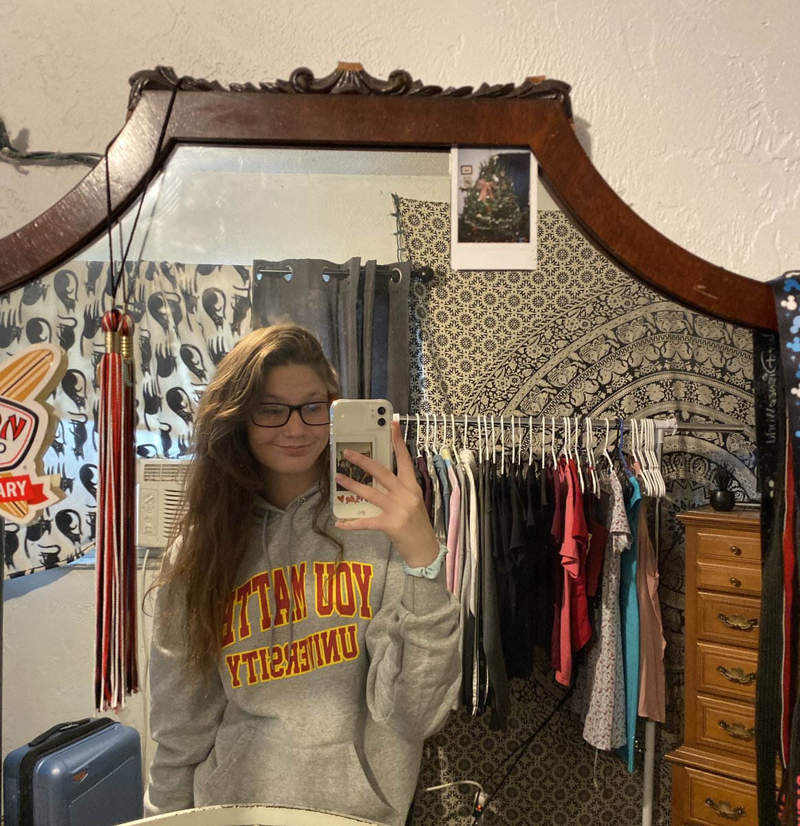sydneyaupperlee's tweet photo. @DemetriusHarmon #blesstfup it came today and i nearly cried https://t.co/bD4ltRigrK