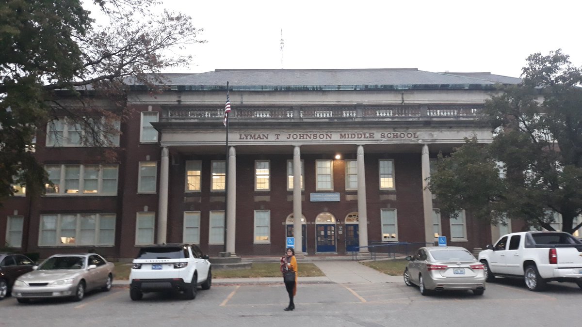 With Annette and Peta at Lyman T Johnson Middle School. Learning Rounds an opportunity to see Kentucky teachers and students in the classroom #COSlead