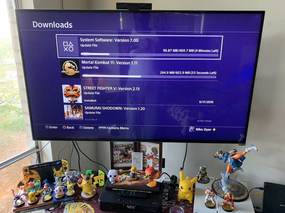 DyerNiko's tweet photo. Ugh, double updates!! I just wanna play with my Husband &amp; he doing the most right now 😒#PS4Updates https://t.co/RmqQ7IFE38