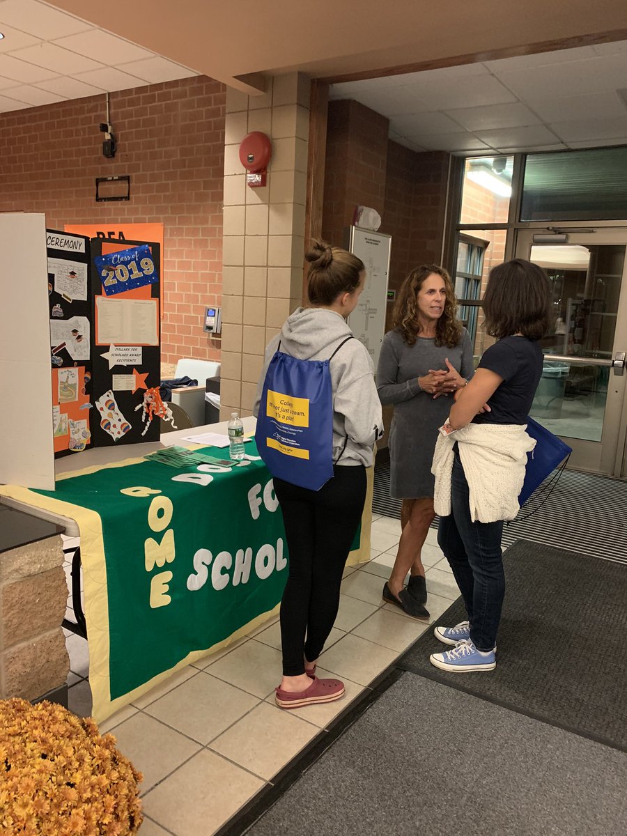 RFACounselors's tweet photo. Another big thank you to our local organizations in Rome who provide many of our students with opportunities to help pay for college-Rome Dollars for Scholars and Rome College Foundation! https://t.co/iOCWlDOOo4