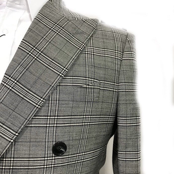 KdotMcDonald_0's tweet photo. Make sure they see you before you see them. 🔥✨👑 #EverythingCustom
•
•
•
Ken McDonald Collection™️
“Custom Menswear at an affordable price.”
•
•
Contact me today to schedule your fitting. https://t.co/ac3R8icQ4Z
