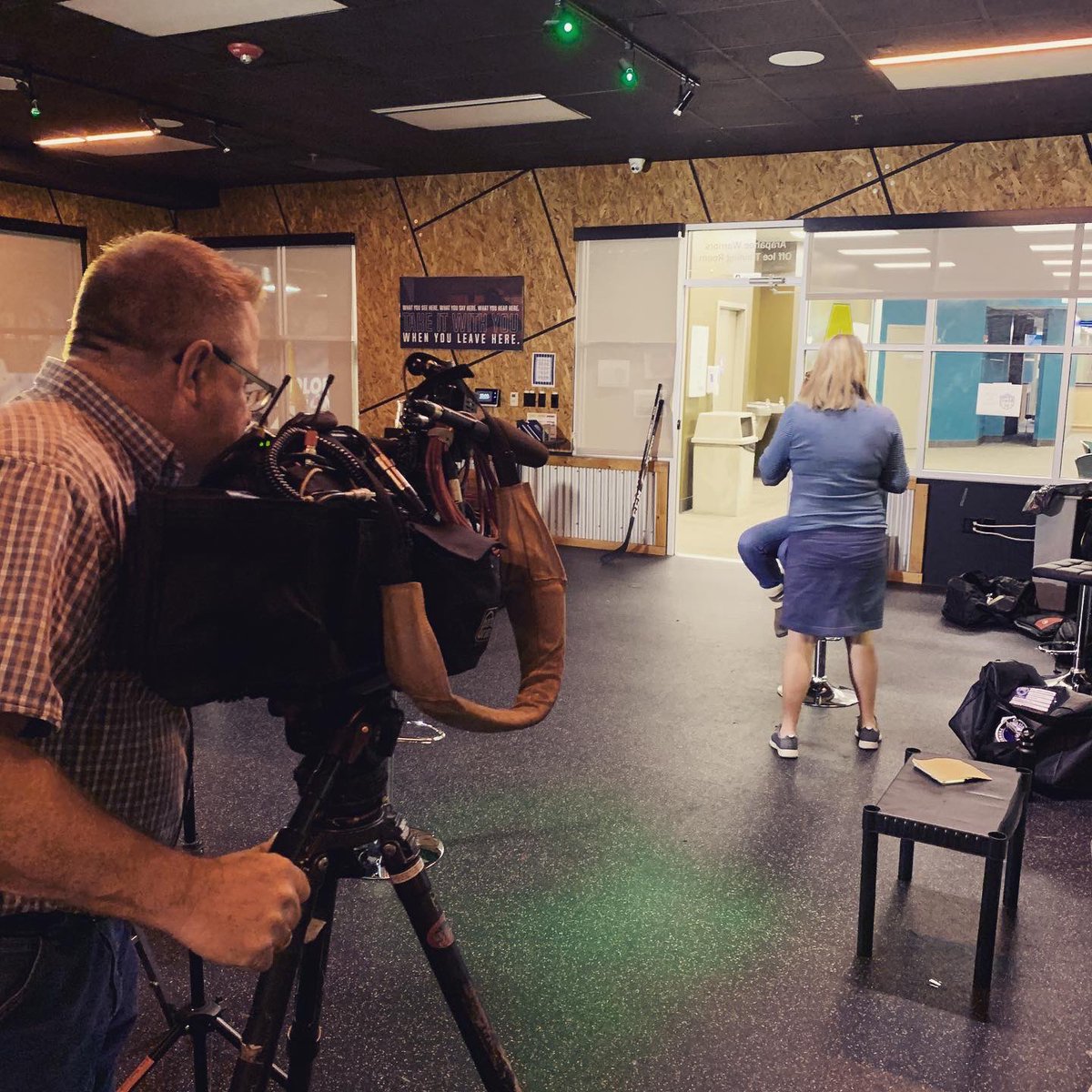 TPHColorado's tweet photo. 🎬 Thank you @foxnewsnight for stopping by to check out what we do at the COE! Keep a 👀 out for the piece when it airs 🎥! No one was too stage fright 🤩 It was fun sharing our story! Big things coming for TPH Colorado! 🏒#inTheCoE #learning2BElite #BlendedLearning #Leadership https://t.co/rthvKGPP9I