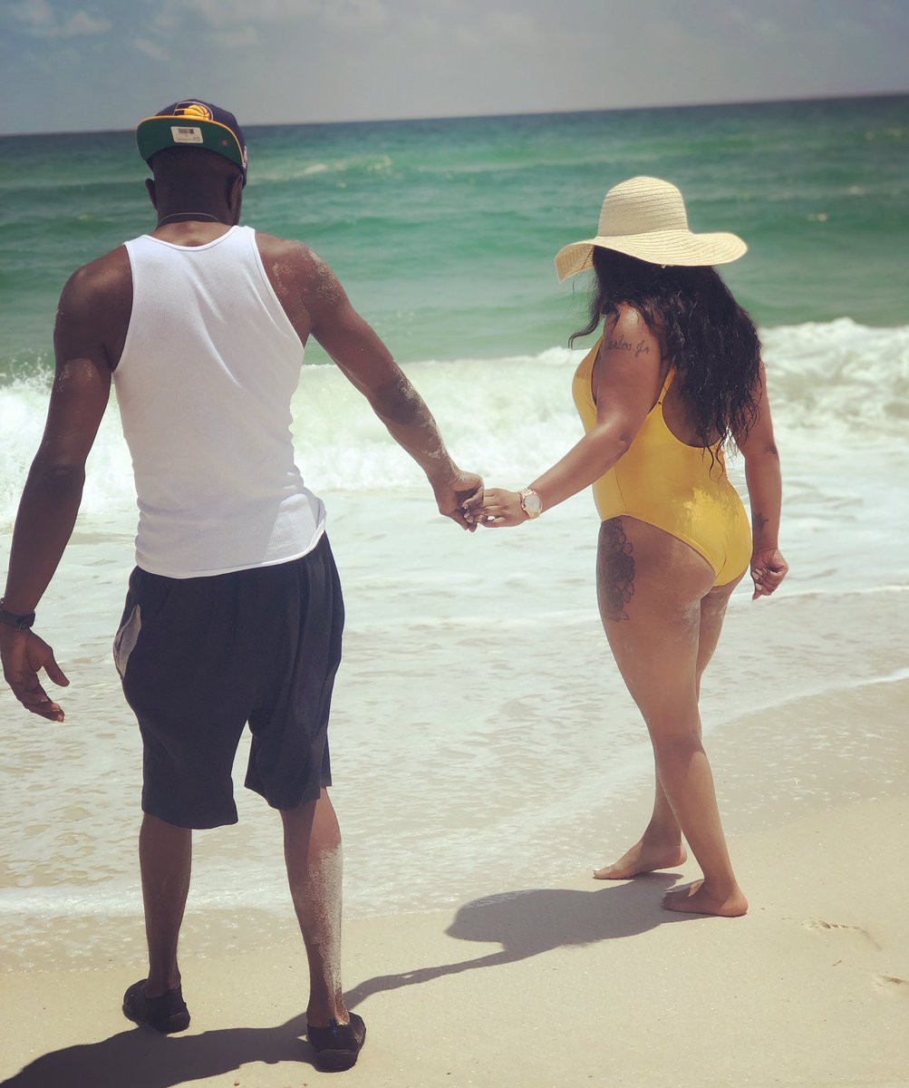 tytucker99's tweet photo. Before Ur Love Baby I Was Blinded, To Think We Painted U Took It From Me, You Showered Me With A New Beginning Now I’m Clean, Took Me By Surprise When U Ran Up On Me I Came 2 Life Baby In That Moment, You Put Ur Hands On My Heart Baby Now It Beats!!!!! #MyWCE https://t.co/LvoPisjHuU