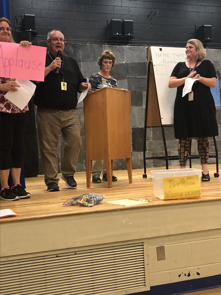 dpbes_principal's tweet photo. Math + Title 1 (standards) 2019 Night...where else would you rather be 🎸🎸🎸 https://t.co/hfUtbSHCuq