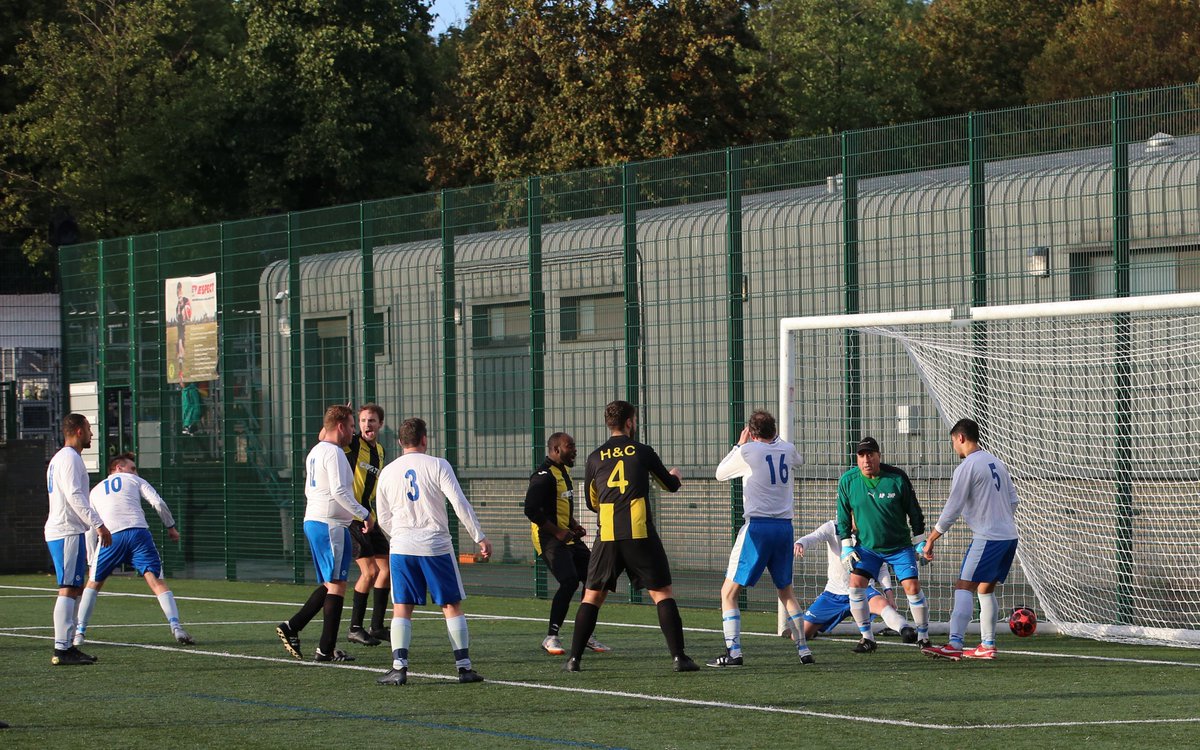 AndythePhotographer tweet media