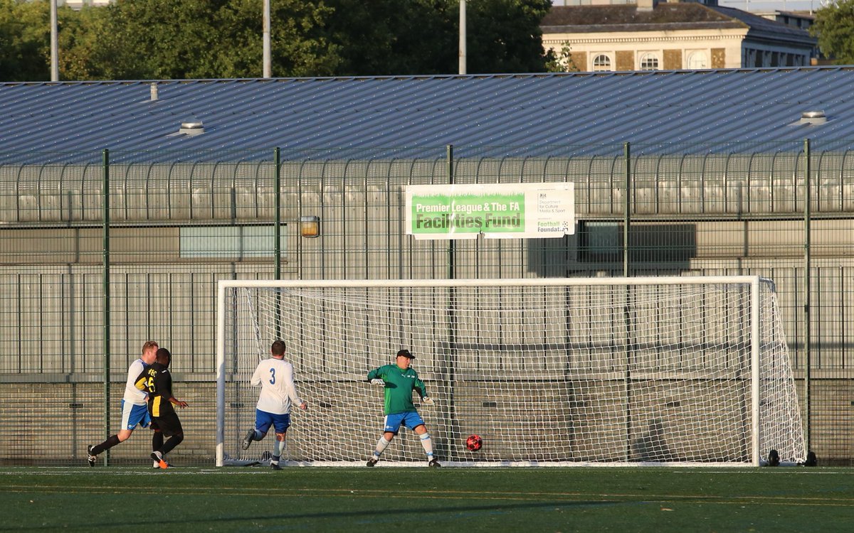 AndythePhotographer tweet media