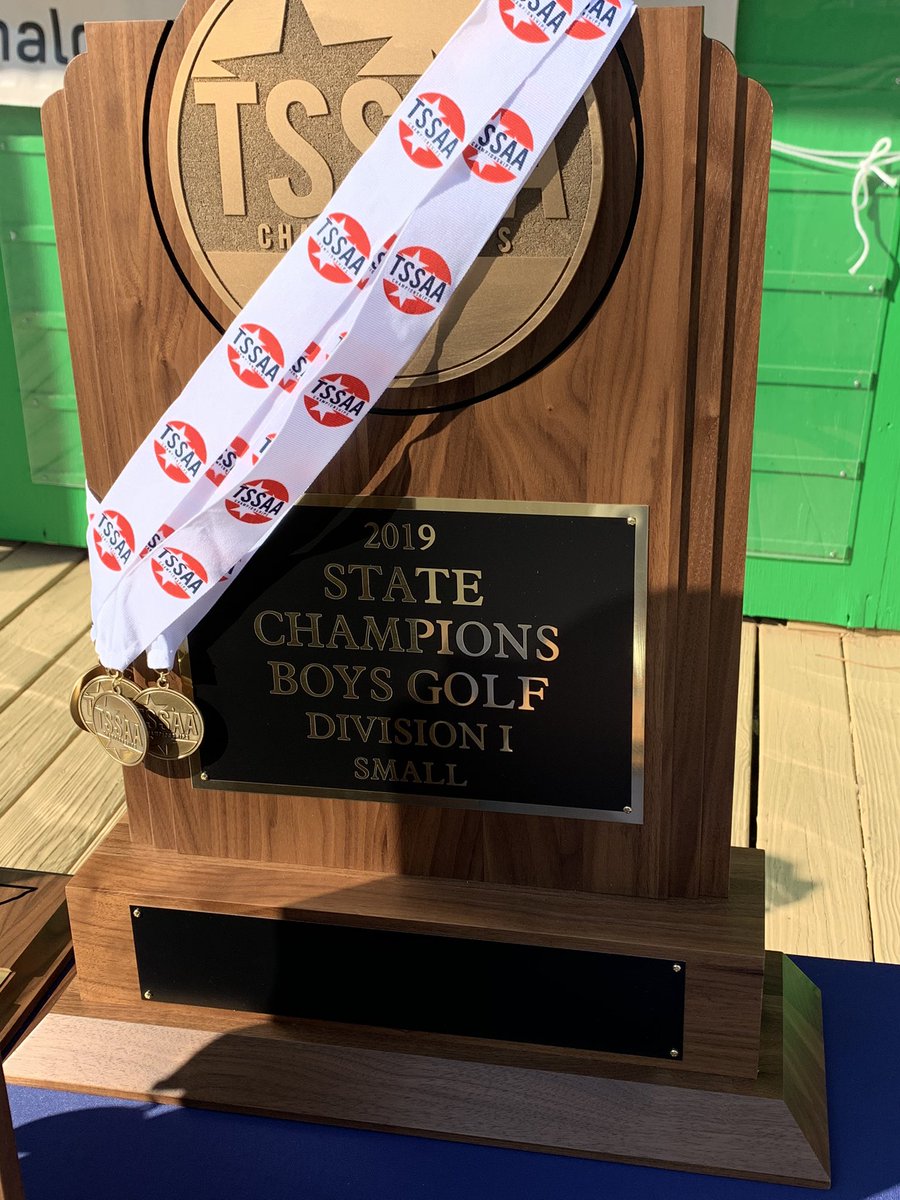 Congratulations to our <a href="/SMMHSEagles/">Signal Mountain Middle High School</a> Boys Golf Team as they repeated as @tssaa State Champions!  Undefeated season against some great competition!  #SMMHSsoars
