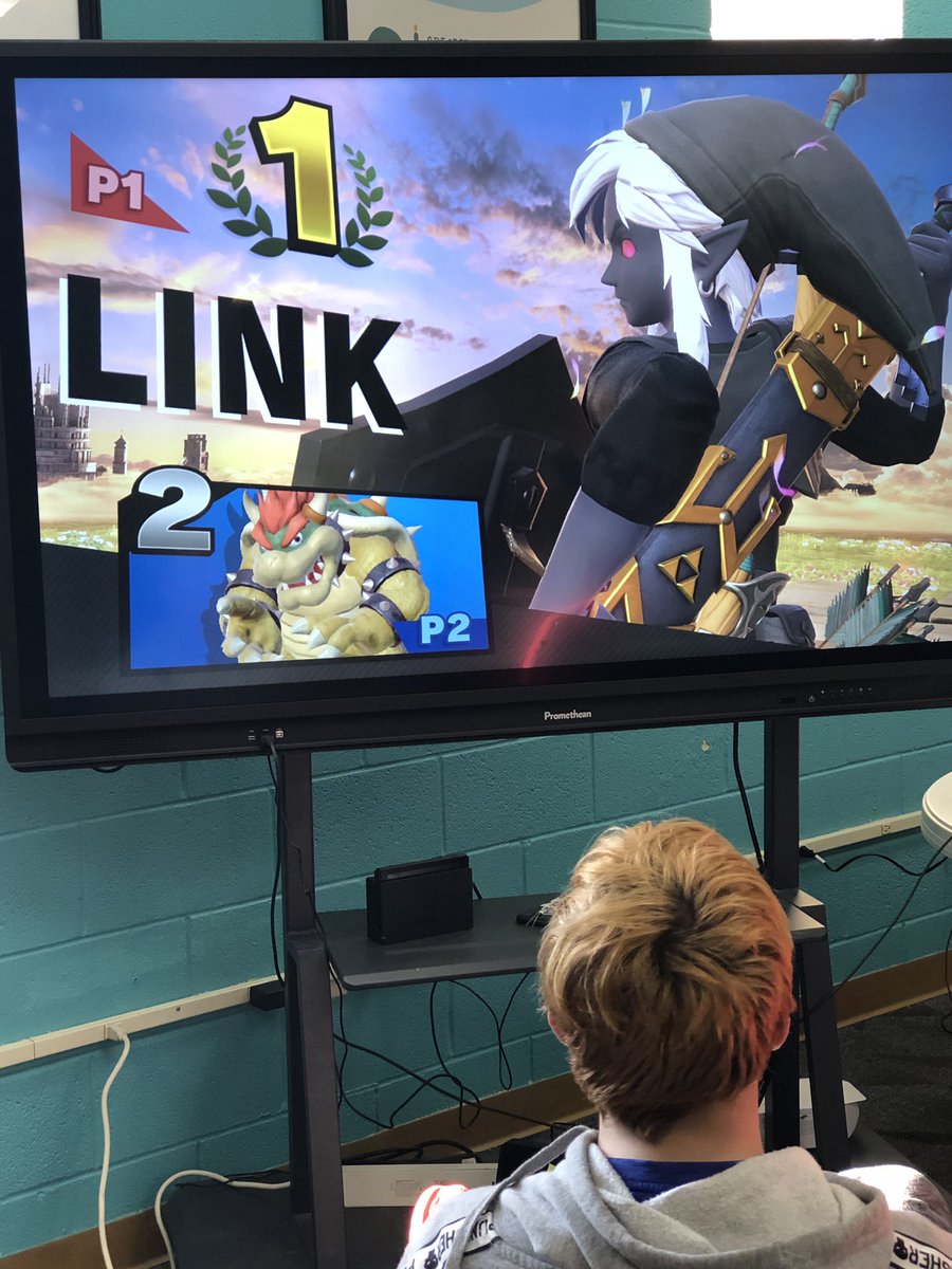 McDowell225's tweet photo. My mentee won his first E-Sports battle tonight! #mentoring #newopportunities https://t.co/3ova69GyNt