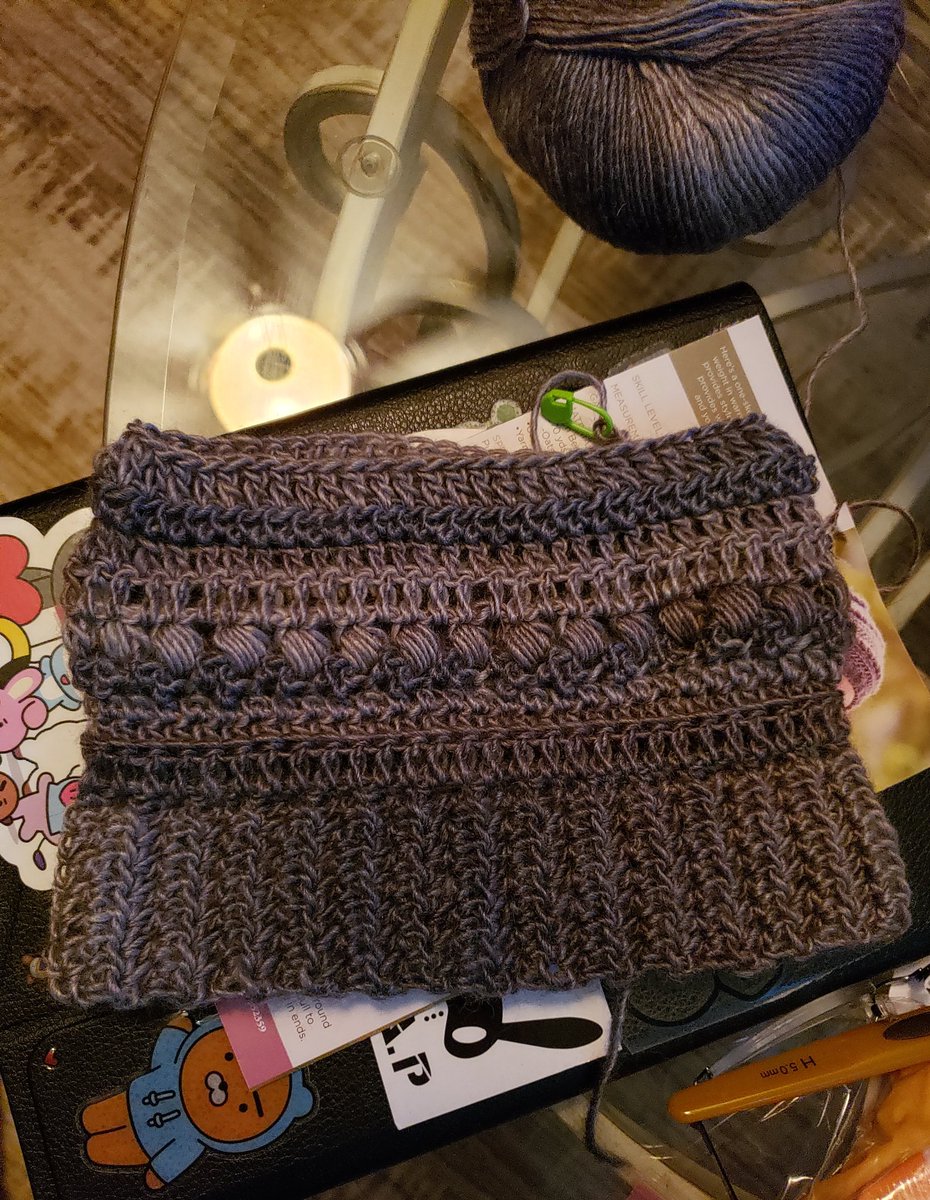 LoriL0vesMusic's tweet photo. #crochet #wip (work in progress) #slouchyhat #yarnbeechloedove #cloverhook https://t.co/TRjiBERVPc