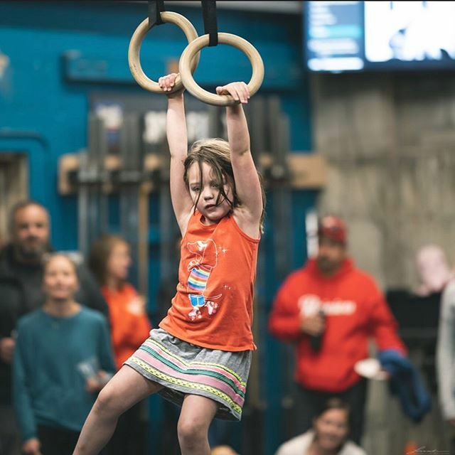 crossfitloft's tweet photo. They’re back! Age appropriate WODS for everyone! Give your child the gift of functional fitness, and the start of a lifelong love of movement! All kids’ class memberships will now run at a monthly rate. Kids’ classes will be scheduled during the school y… https://t.co/cUtoKBCemA https://t.co/Wk5pU7fONN