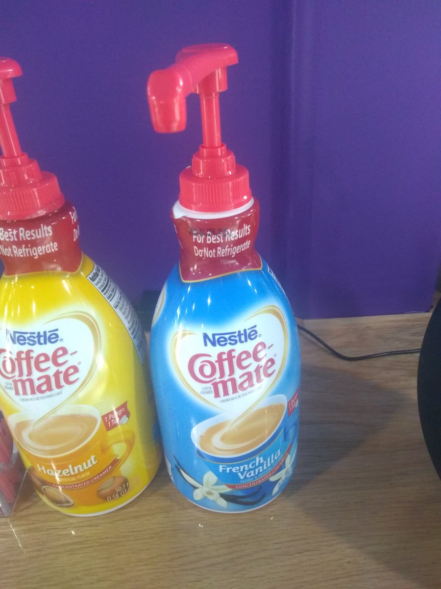 clayton_kr's tweet image. um dia eu vi uma garrafinha disso aqui pra vender. 1 doleta. pensei: ah bacana é uma bebida gelada de café sabor vanila. bebi. minha barriga quase explodiu. hoje descobri que é algo que vc ADICIONA ao café. em quantidades minúsculas. e eu bebi tipo 200ml.

#immigrantproblems