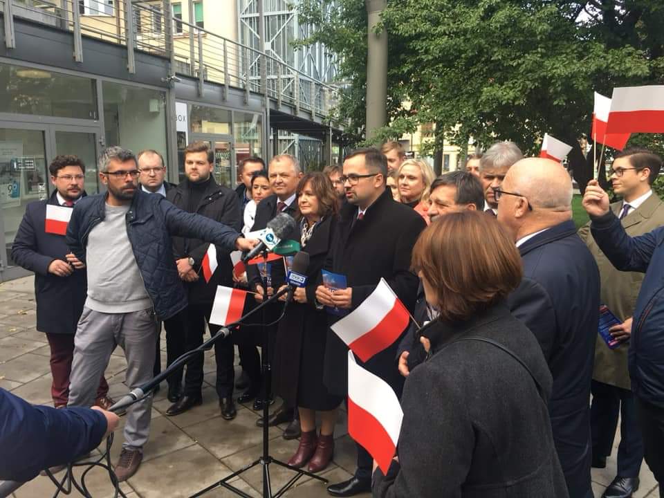 Dzisiejsza konferencja kandydatów Prawa i Sprawiedliwości w Gdyni! 13 października głosuj za Polską 🇵🇱 #JedziemyDalej #DobryCzasPL