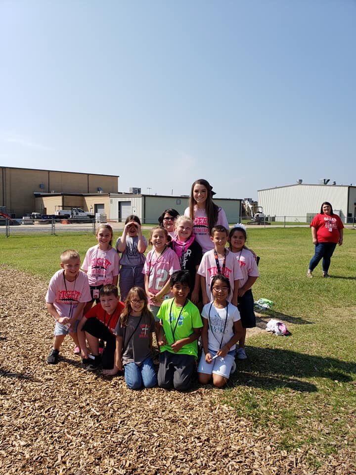 KHSCHEER1's tweet photo. Elementary visit Oct. 4, 2019 https://t.co/45lgRkDDdc