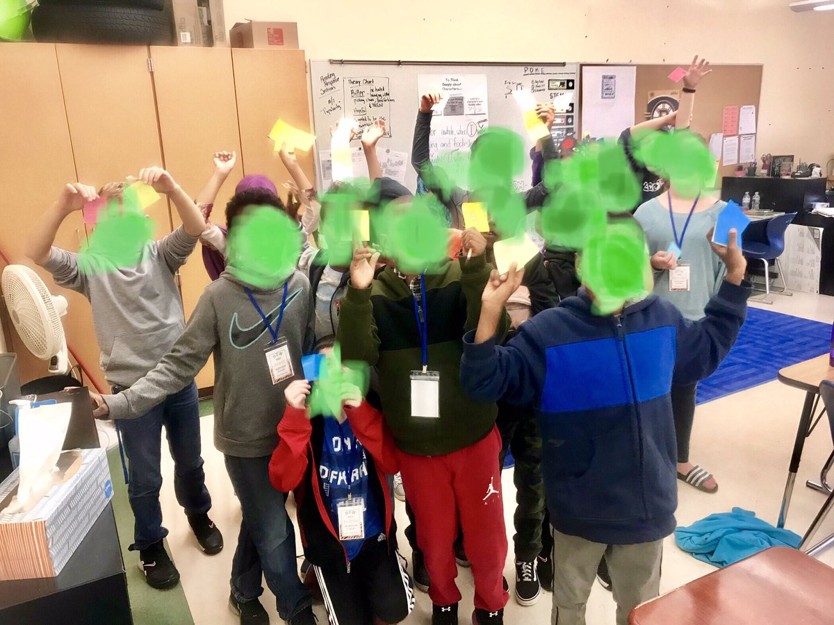 scpoms1028's tweet photo. Positive Post-It Notes for National Bully Prevention Day! Loved it!  #spreadkindness #BELIEVEINLEWISTON @McMahonTigers https://t.co/UhR90XmPGV