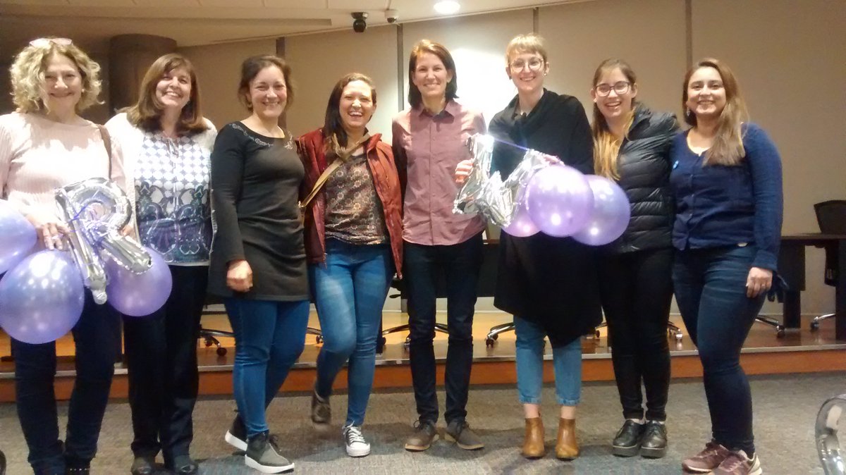 Final de fiesta! 🎉Ah... no... final de meetup! 🤩#autoML con <a href="/ledell/">Erin LeDell - ledell.bsky.social</a>🌈cc: <a href="/RLadiesBA/">R-Ladies BuenosAires</a>