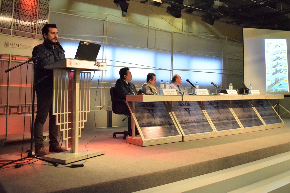 Aficionlinecom's tweet photo. #ForodeperiodismoUSMP 📹🎙📰

El Área de Periodismo de la @fcctp_usmp realizó el foro 'El periodismo emergente en la revolución digital', que tuvo como ponentes a @fpaz12 de la @Agencia_Andina, @diegol19 de @elcomercio_peru y #CarlosRamírez de #Fábricadeideas. https://t.co/MQzUAHHWBz